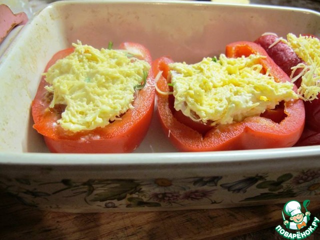 Горячая закуска из паприки с крем-сыром