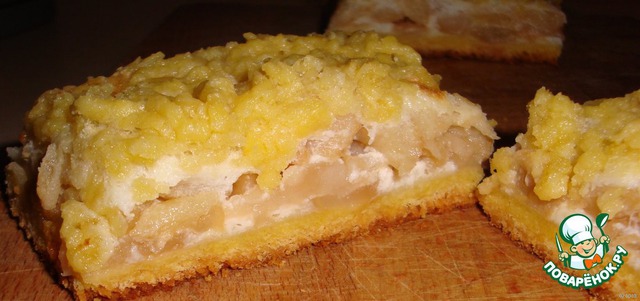 Apple pie in the snow