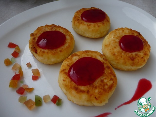 Cheesecakes with candied fruit