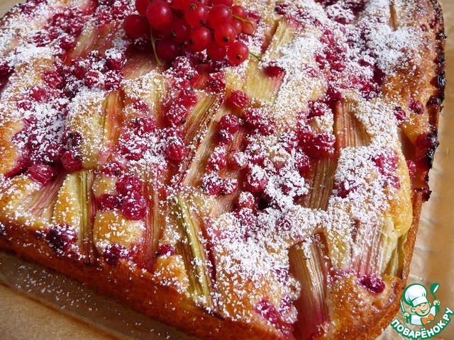 Rhubarb and red currants