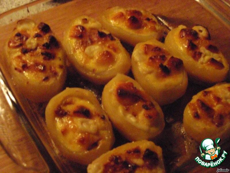 Картофель, фаршированный сыром