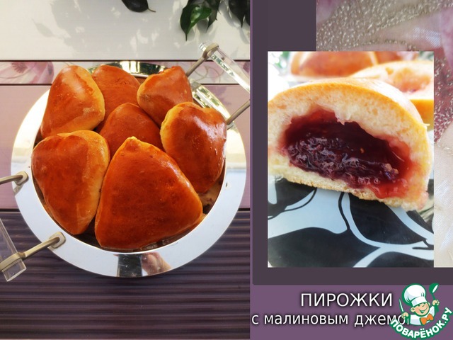 Cakes with raspberry jam