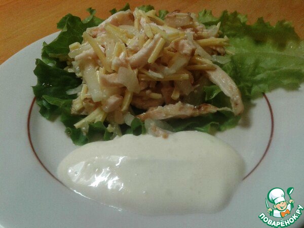 Салат из копченой курицы с дыней