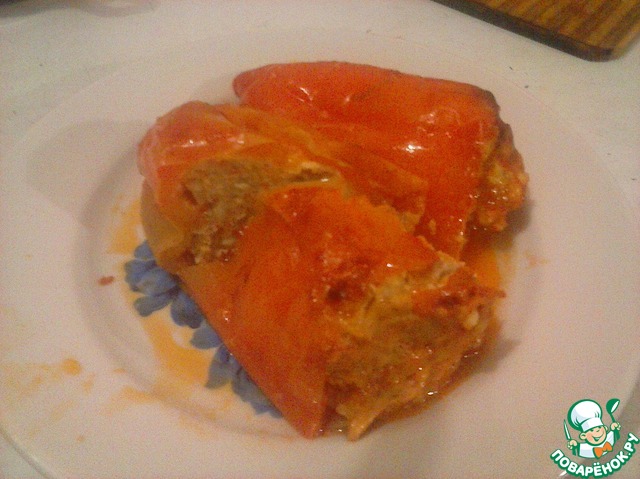 Stuffed pepper with melted cheese