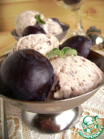 Ice cream yogurt plum