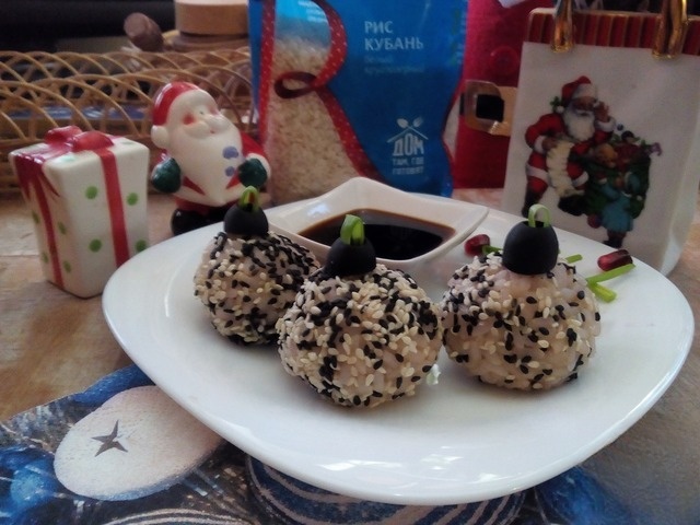Rice balls with herring
