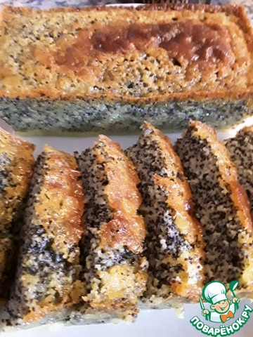 Cottage cheese-poppy seed dessert