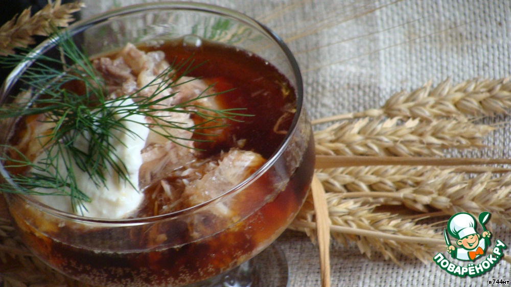Summer soup aspic with kvass and horseradish
