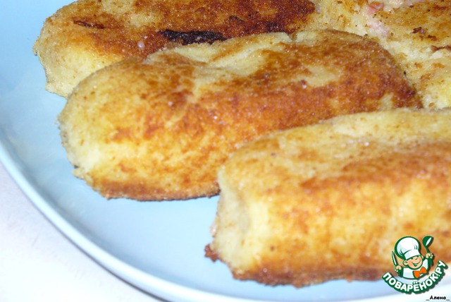Potato cutlets stuffed with ham and cheese