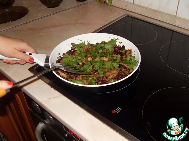 Hot salad-appetizer 