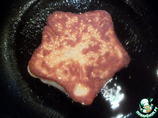 Pie starfish stuffed with squid