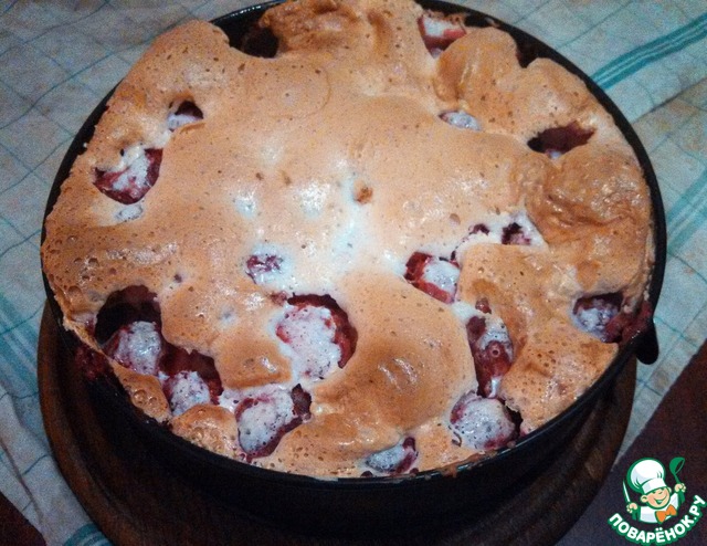 Strawberry cake protein under the cap