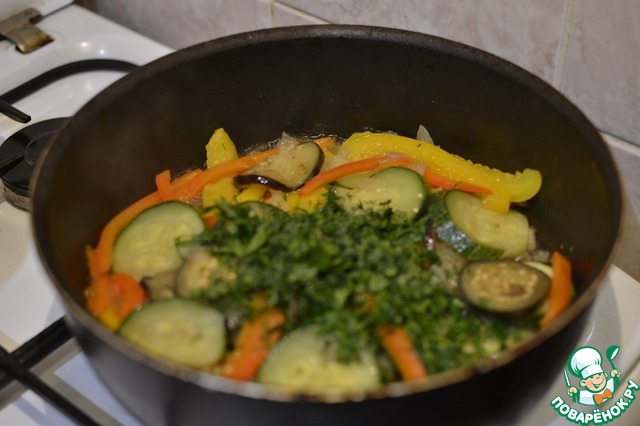 Рататуй на хрустящих тостах