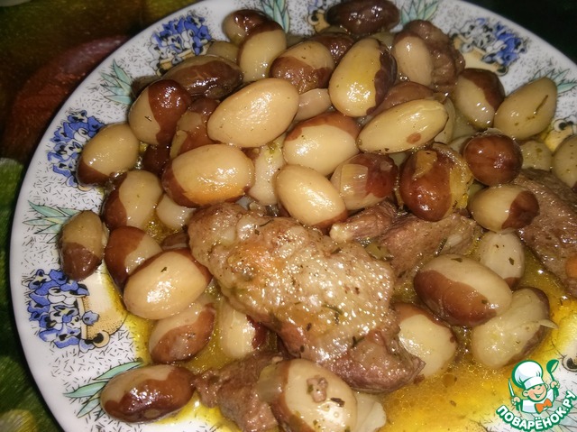 Beans with meat