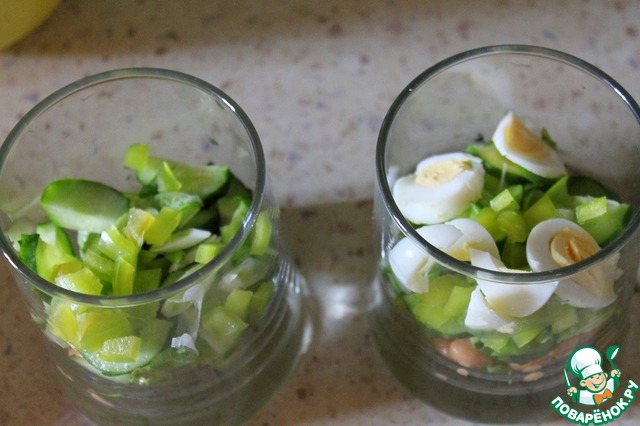 Salad with chickpeas 
