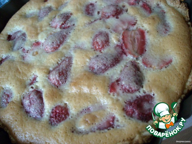 Cake with strawberries