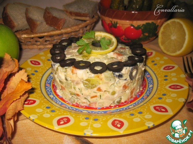 Salad of squid with vegetables