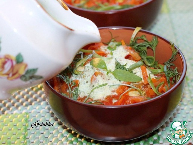 Зеленые червончики с укропно-чесночным соусом