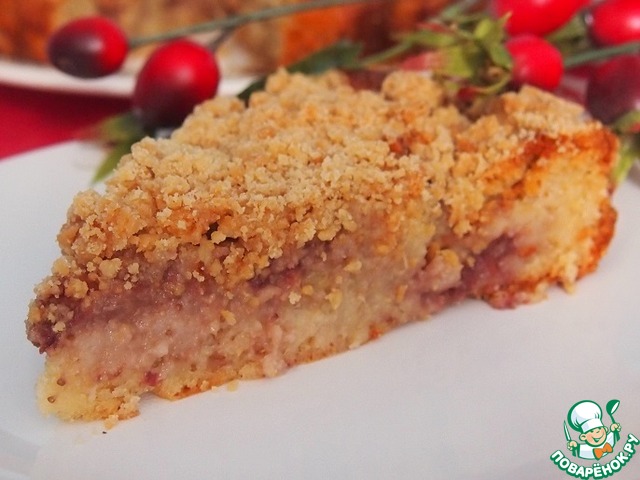 Pie with frozen berries