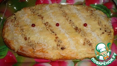 Rolety pie with cottage cheese and honey filling