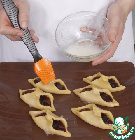 Cakes made of honey dough