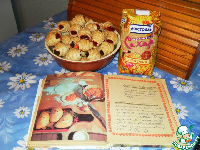 Bagels with marmalade