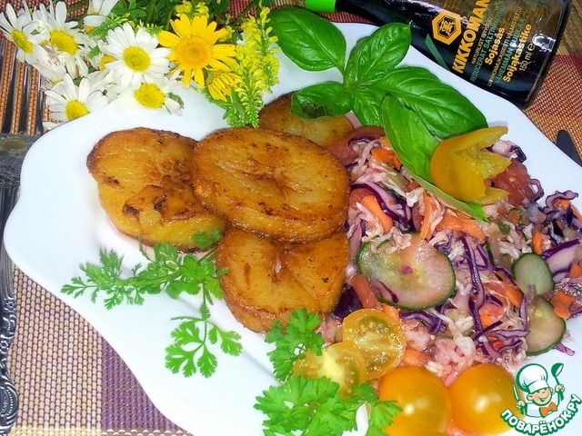 Салат овощной с заправкой