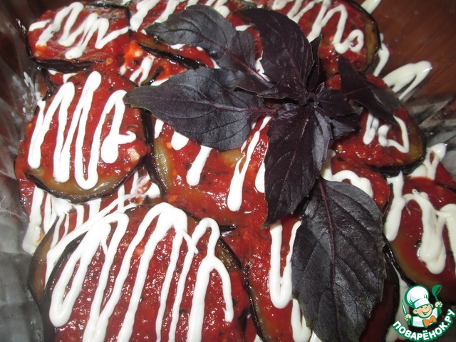 Баклажаны в томатном соусе