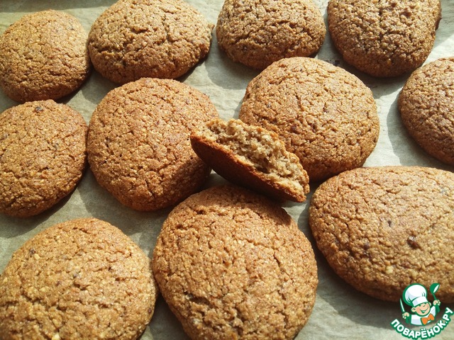 Cookies made from whole wheat flour with dates and nuts