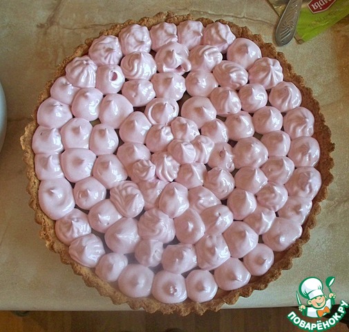 Tender tart with cherries