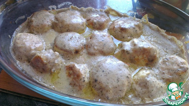 Meatballs with mushroom stuffing with mushroom Bechamel sauce