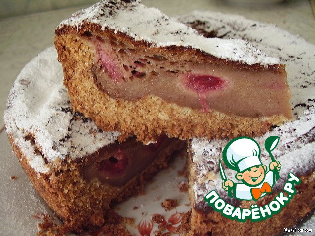 Pie with cottage cheese and cherries