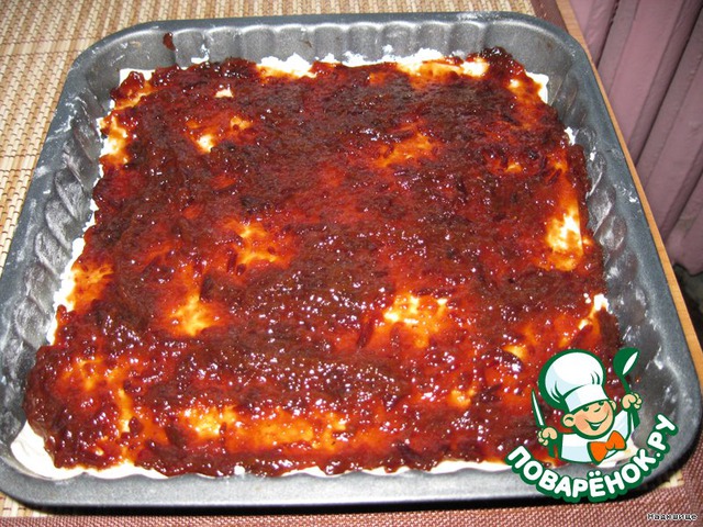 Layer cake with cheese