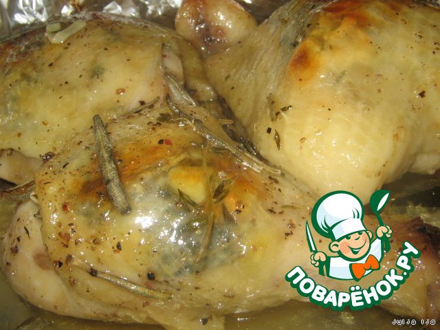 Chicken legs baked with spicy herbs