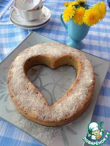 Lenten cake with dried fruits on tea leaves