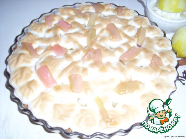 Rhubarb pie