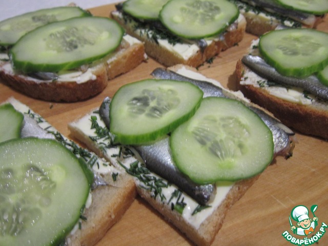 Бутерброды с балтийской килькой