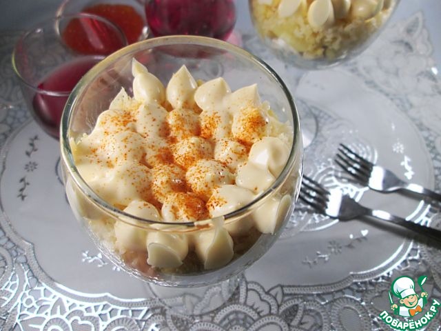 Millet salad with chicken and apples