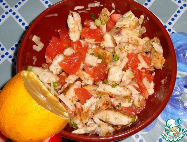 Chicken salad with cheese and tomato
