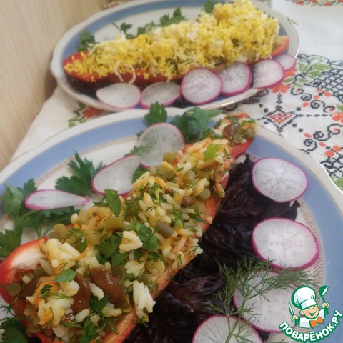 Салат с рисом и черемшой в перце