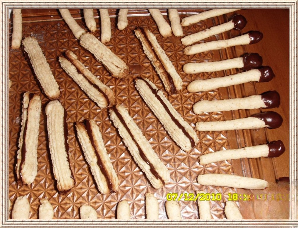 Миндальные 