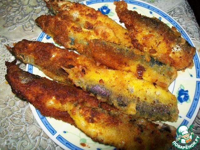 Baltic herring fried with tomato paste