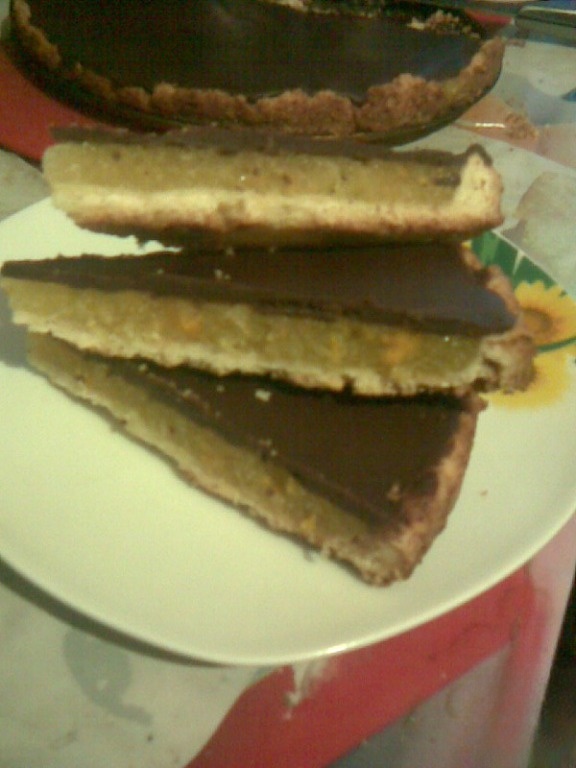 Chocolate tart with orange jelly