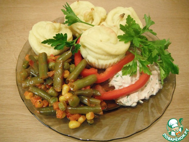 Baked potatoes, mashed potatoes