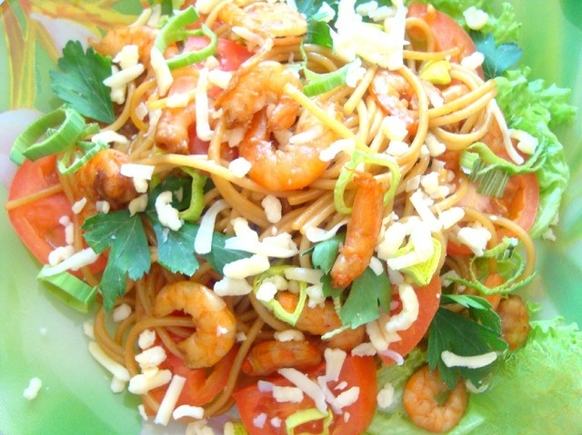 Spaghetti with shrimp