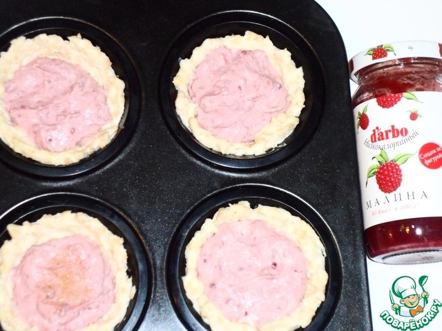 Фасолевые корзиночки с творожно-малиновым кремом