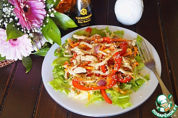 Warm salad Thai style with vegetables