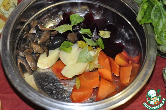Salad in Italian style