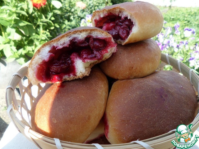 Cherry pies 