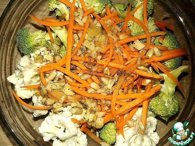 Salad of broccoli and cauliflower